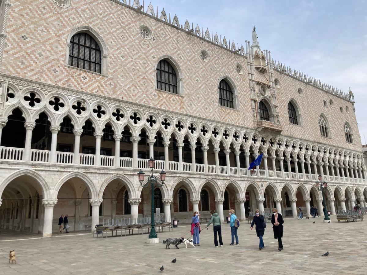 Venice Venezia ,Ghetto,Biennale, Campo Maddalena Екстер'єр фото